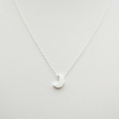 New Fashion Heart Leaf Moon Pendant Necklace Crystal Necklace Women Holiday Beach Statement Jewelry