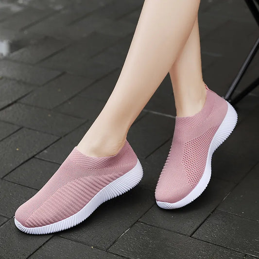 Moipheng 2023 Women Sneakers Vulcanized Shoes Sock Sneakers Women Summer Slip on Flat Shoes Women Plus Size Loafers Walking Flat