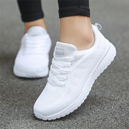 Women Casual Shoes Breathable Mesh Vulcanized Shoes Woman White Sneakers Women Tenis Feminino Gym Shoes Sport Women's Sneakers