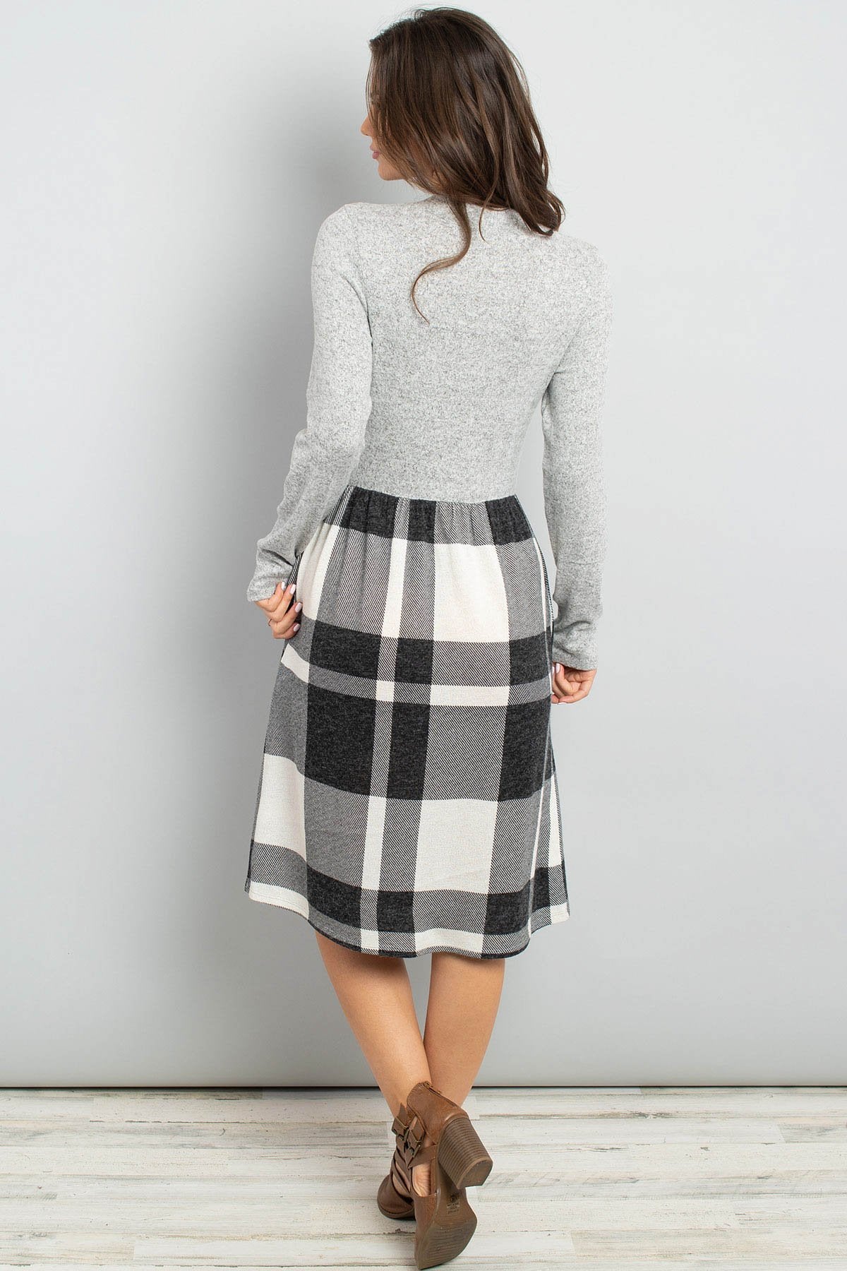 Two Toned High Neck Long Sleeves Plaid Contrast Dress
