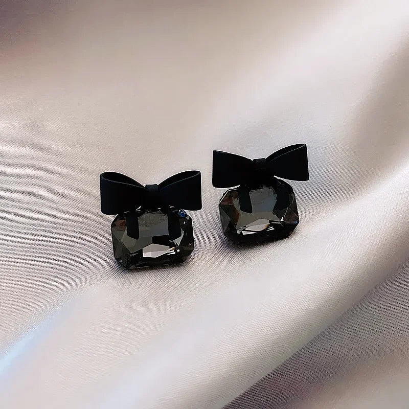 Korean Jewelry Fresh Cute Hook Drop Oil Flower Stud Earrings Crystal Earring for Women