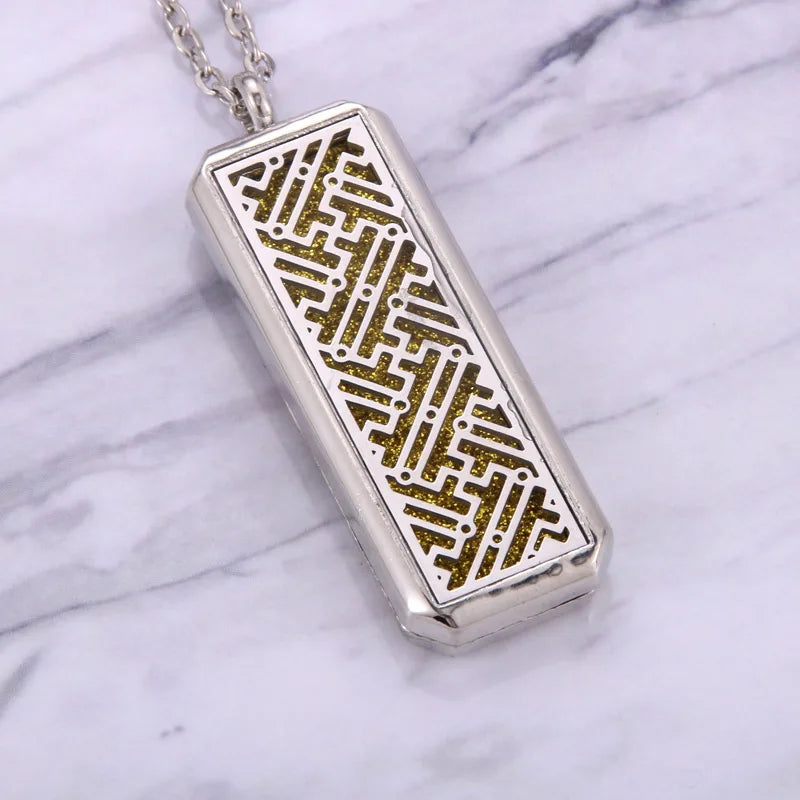 Square Stainless Steel Magnetic Aromatherapy Diffuser Necklace Jewelry Perfume Locket Pendant Essential Oil Locket Necklace