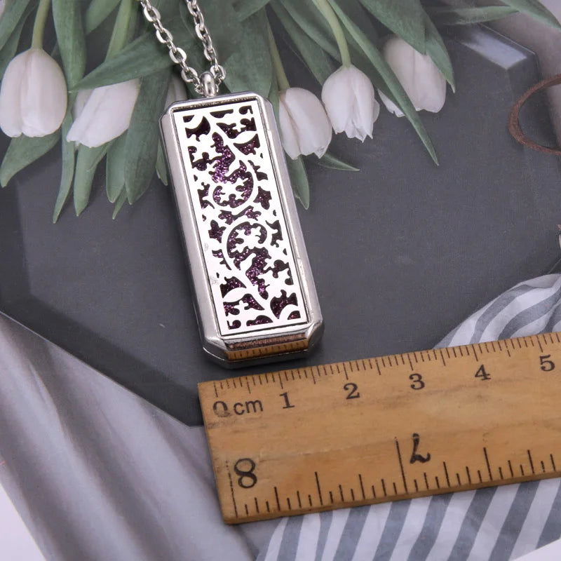 Square Stainless Steel Magnetic Aromatherapy Diffuser Necklace Jewelry Perfume Locket Pendant Essential Oil Locket Necklace