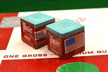 4pcs OF TRIANGLE MASTER Pool Billiards Snooker Chalk Cubes Chalk Green/Blue/Red/Grey