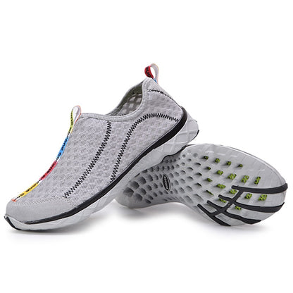 2023 Outdoor Sports Shoes Brand Mesh Breathable Wading Quick-Drying Shoes Men and Women Beach Shoes
