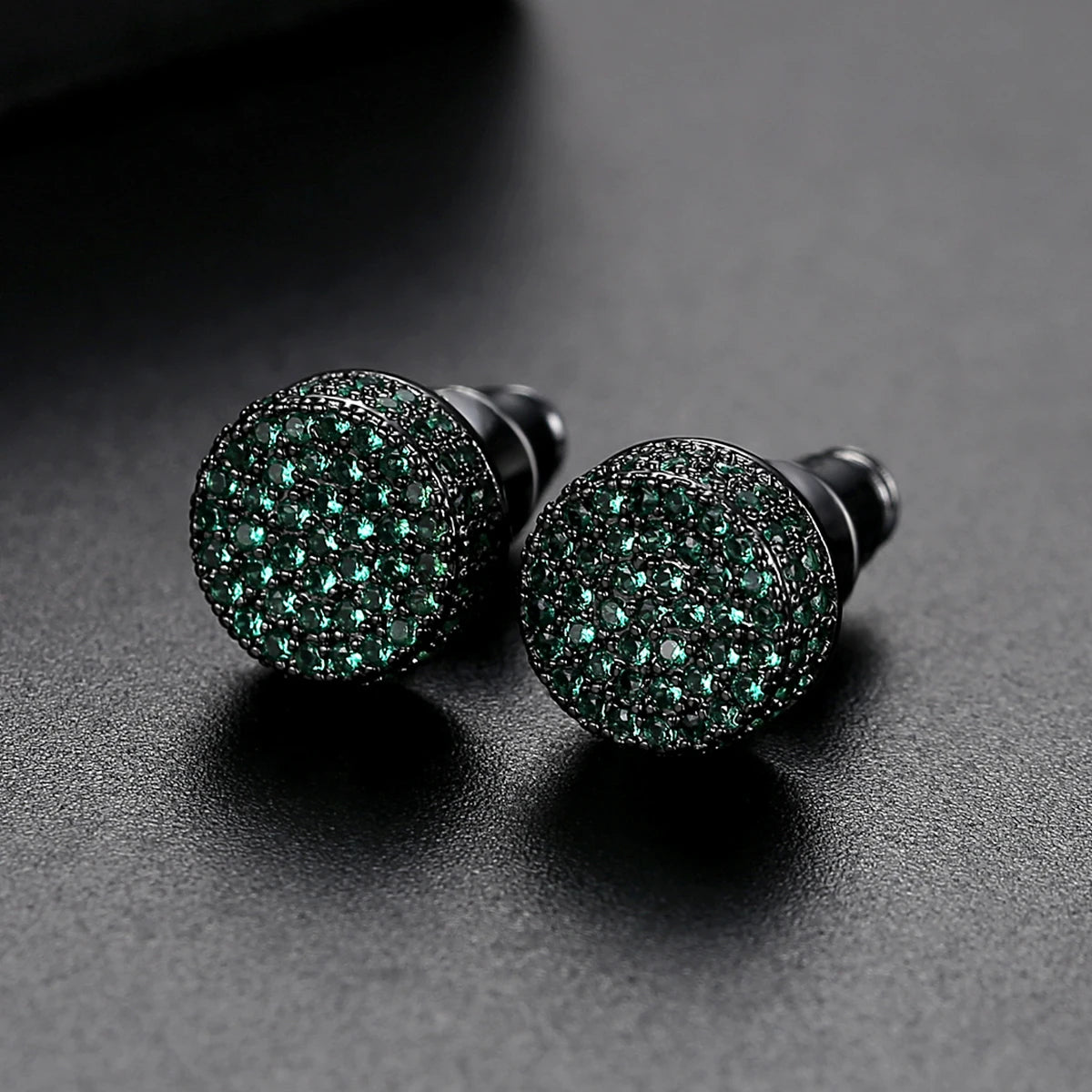 LUOTEEMI Elegant Small Hip Hop Round Stud Earrings for Women Korean Style AAA Black/White Cubic Zircon Fashion Jewelry for Men