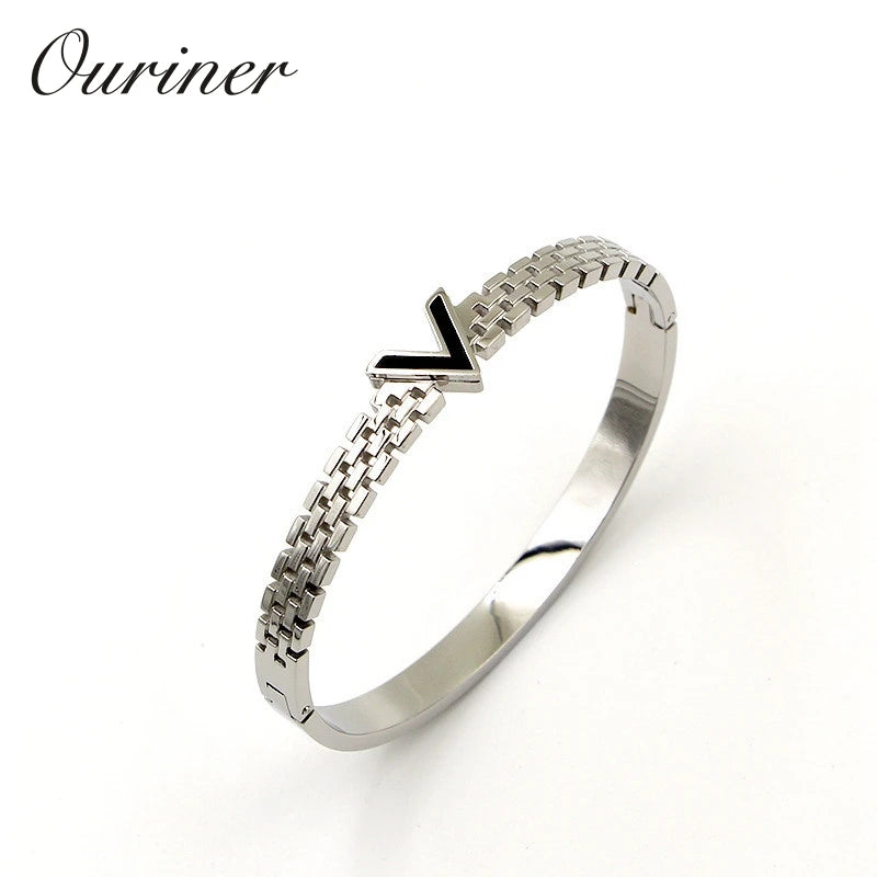Luxury Brand Natural Shell v Shape Bracelet & Bangle for Women Men Charm Hollow Letter Bangle Love Silver-Color Pulseiras K088-1