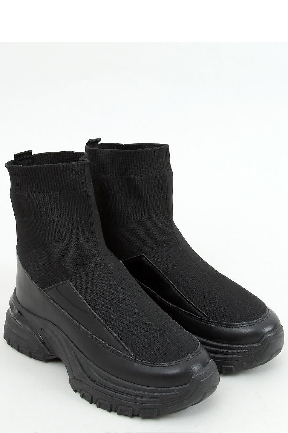 Sport Shoes Model 158168 Inello