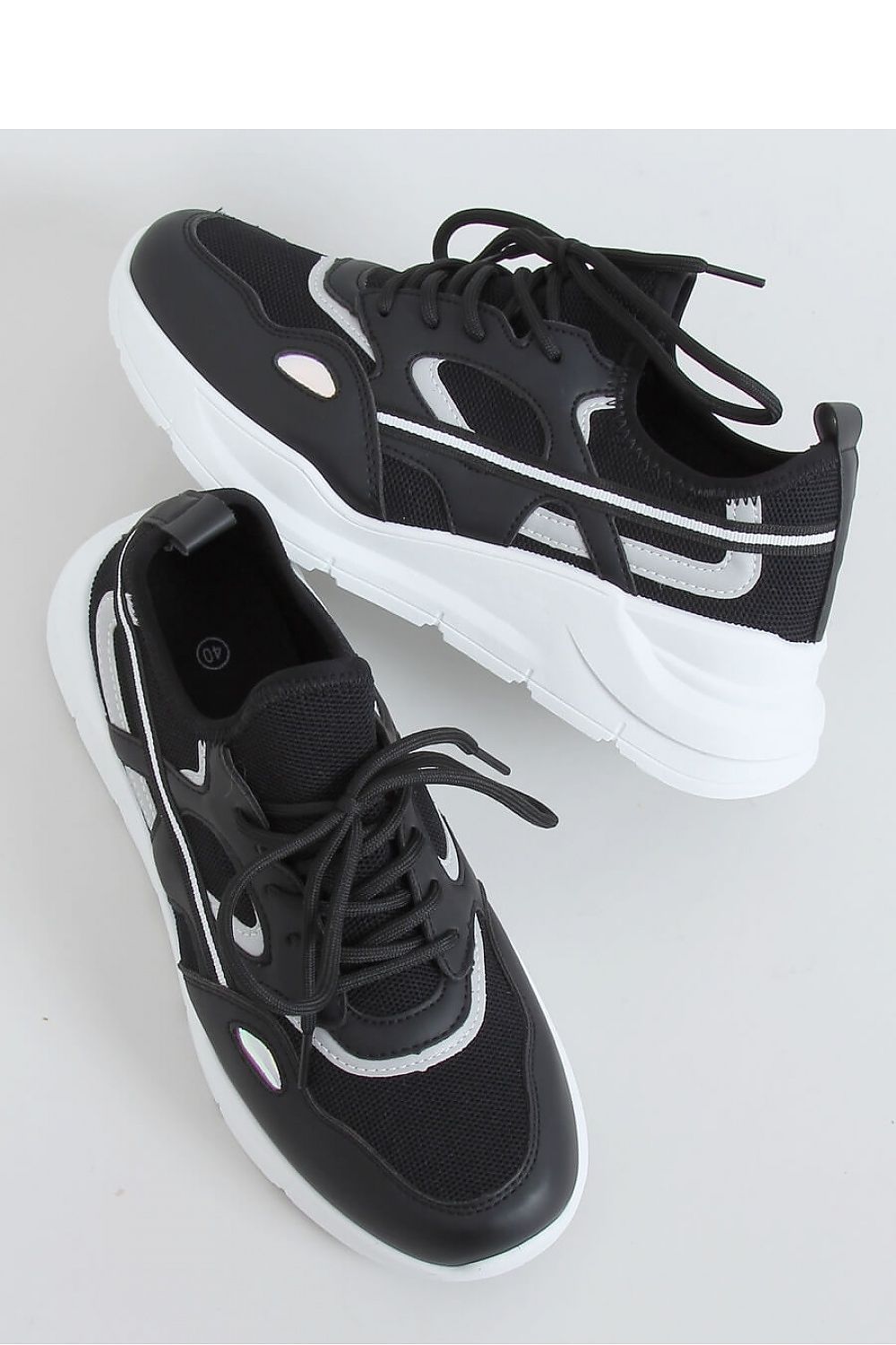 Sport Shoes Model 151337 Inello