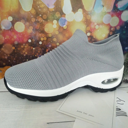 2023 Spring Women Sneakers Shoes Flat Slip on Platform Sneakers for Women Black Breathable Mesh Sock Sneakers Shoes