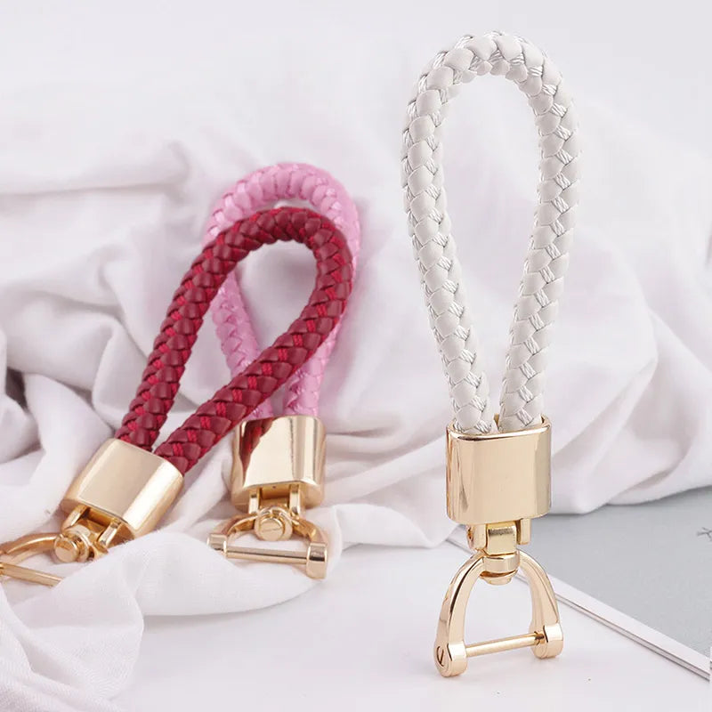 High-Grade Keychain for Men Women Rotatable Key Chain Luxury Hand Woven Leather Horseshoe Buckle Car Key Ring Holder Accessories