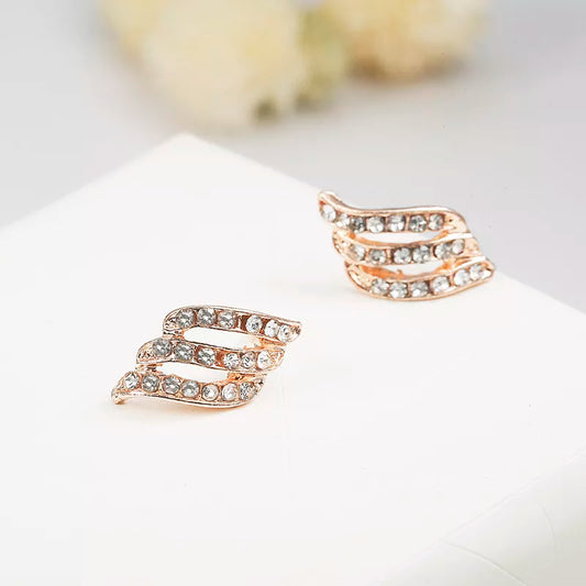Fashion Gold Color Korean Style Simple Crystal Stud Earrings for Women Wedding Jewerly Bridal Engagement Earrings Female