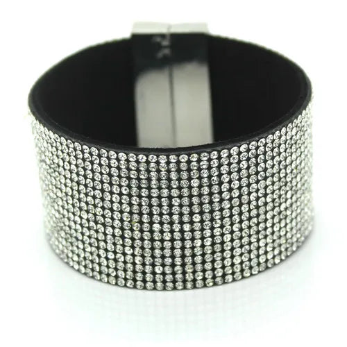 XQNI New Fashion High Quality Handmade Crystal Leather Bracelet for Men Women Trendy Black Rhinestone Classic Charm Bracelet.