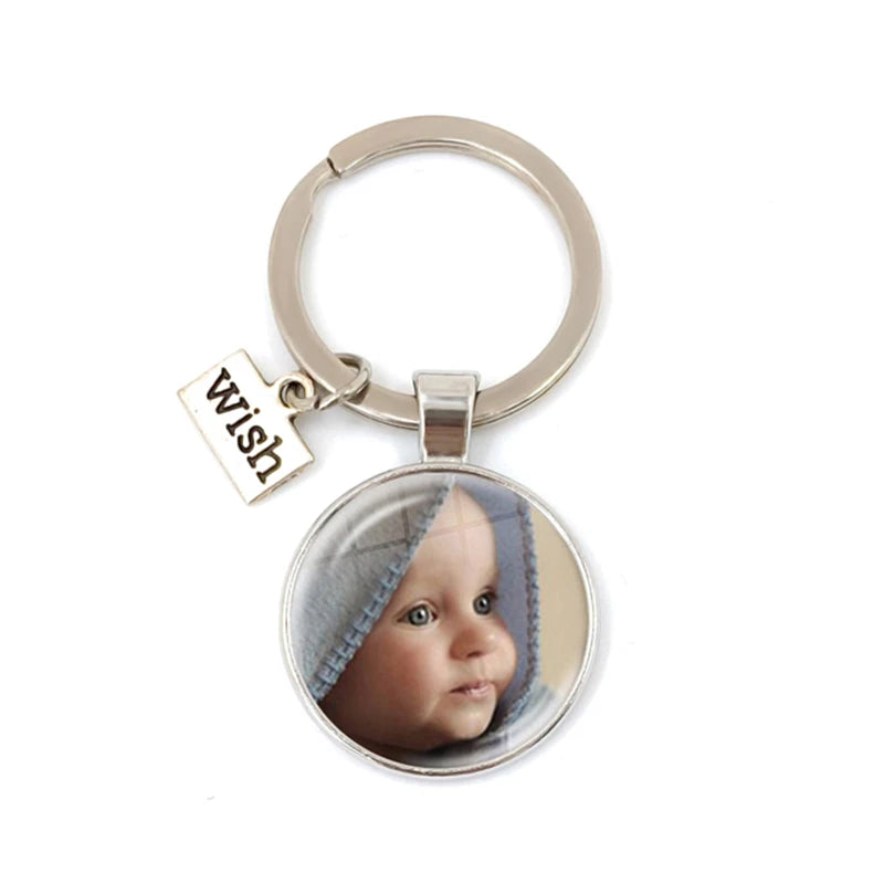 Personalized Custom Keychain Photo Mum Dad Baby Children Grandpa Parents Custom Designed Photo for Family Anniversary