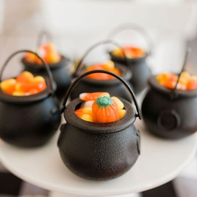 6/10pcs Mini Halloween Candy Bucket Pot Witch Skeleton Pumpkin Cauldron Holder Jar Trick or Treat Halloween Party Decorations