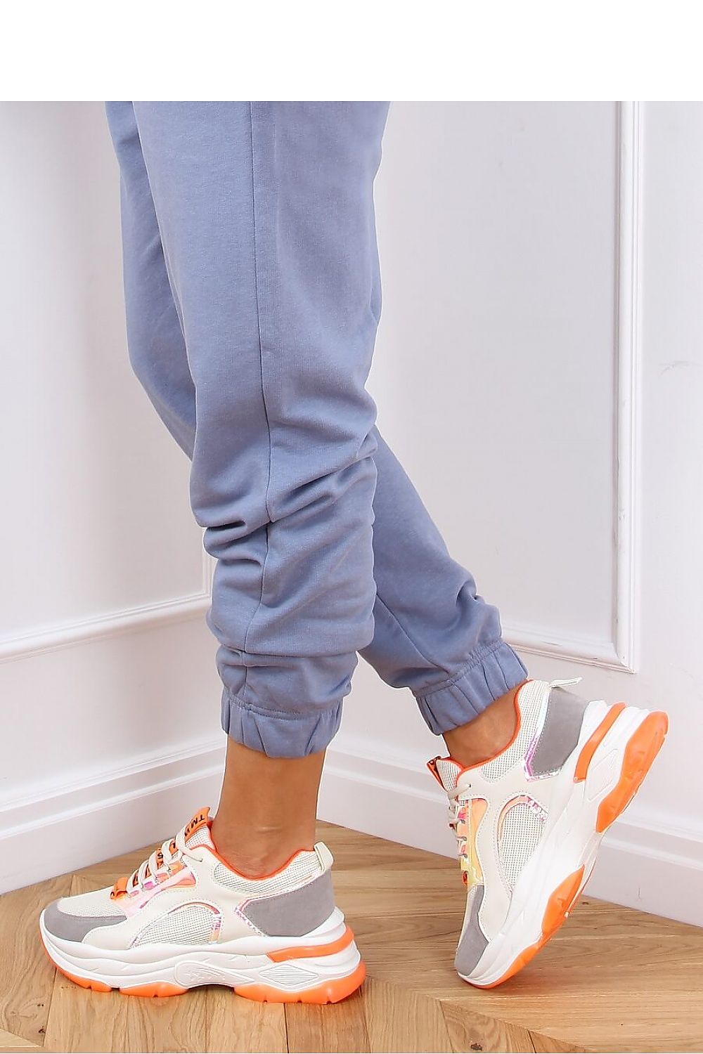 Sport Shoes Model 153273 Inello
