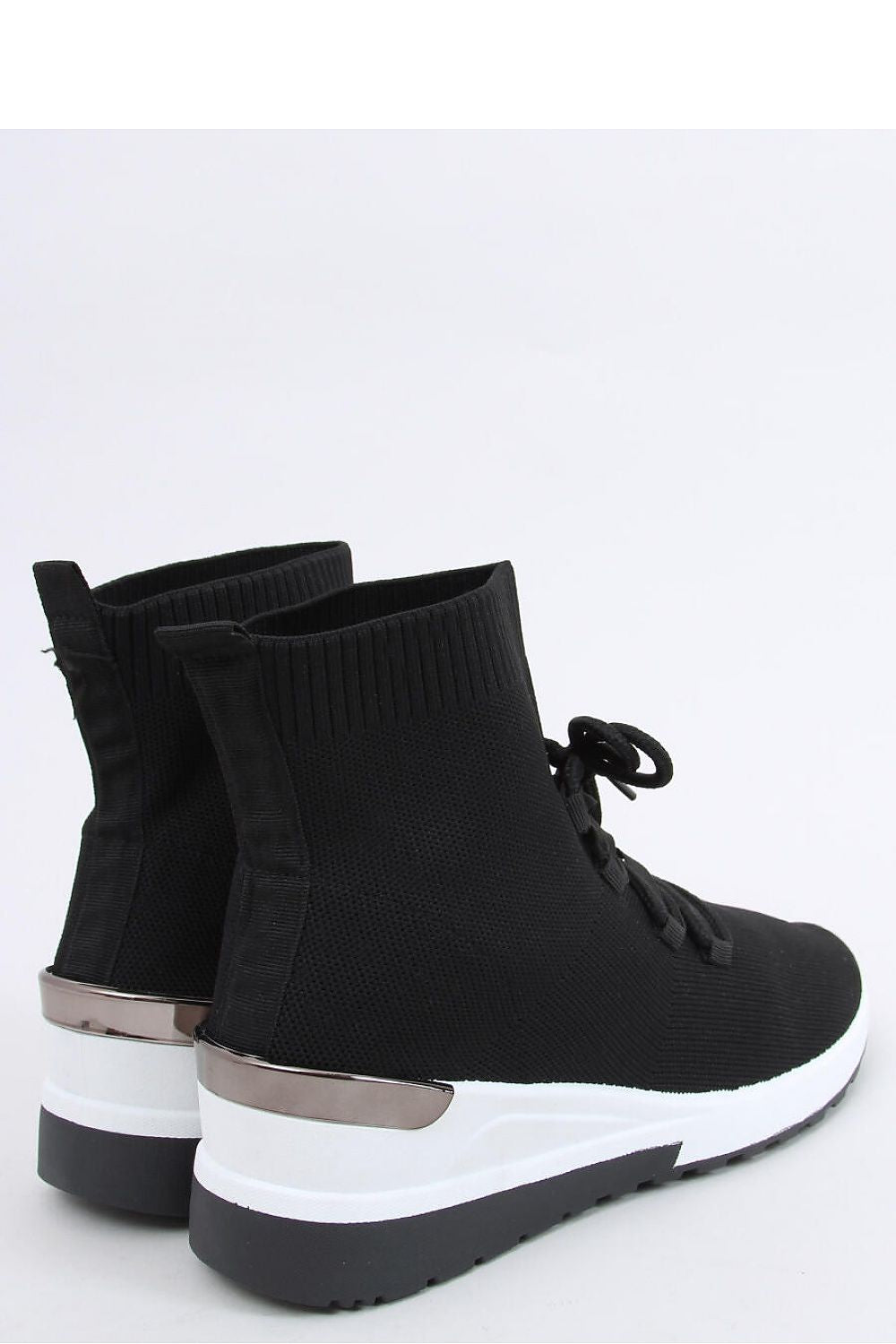 Sport Shoes Model 161369 Inello
