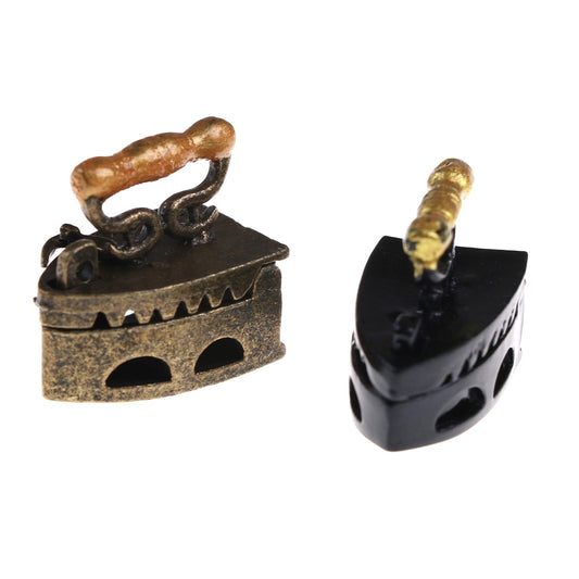1:12 Cute MINI Dollhouse Miniature Adornment  an Iron Clothes Tool 20* 12*20mm Furniture Toys