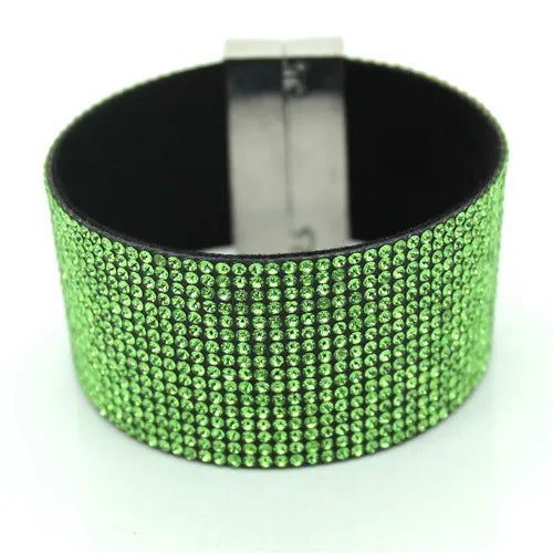 XQNI New Fashion High Quality Handmade Crystal Leather Bracelet for Men Women Trendy Black Rhinestone Classic Charm Bracelet.