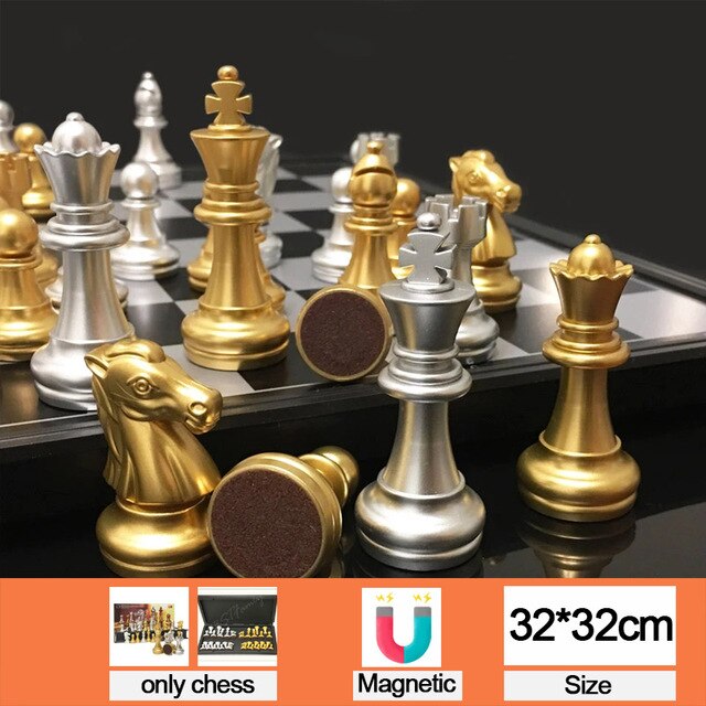 Medieval Plastic Chess Set Magnetic Chessmen 32 Golden Silvery Chess Pieces Foldable Chess Board Game Set