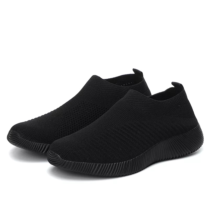 Moipheng 2023 Women Sneakers Vulcanized Shoes Sock Sneakers Women Summer Slip on Flat Shoes Women Plus Size Loafers Walking Flat