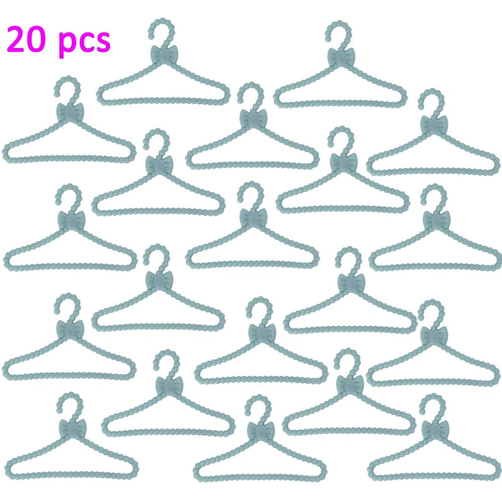 20 Pcs/Lot Cute Mini Hangers Holders Dress Clothes Wardrobe Accessories for Barbie Doll Dollhouse Furniture Pink Purple Red