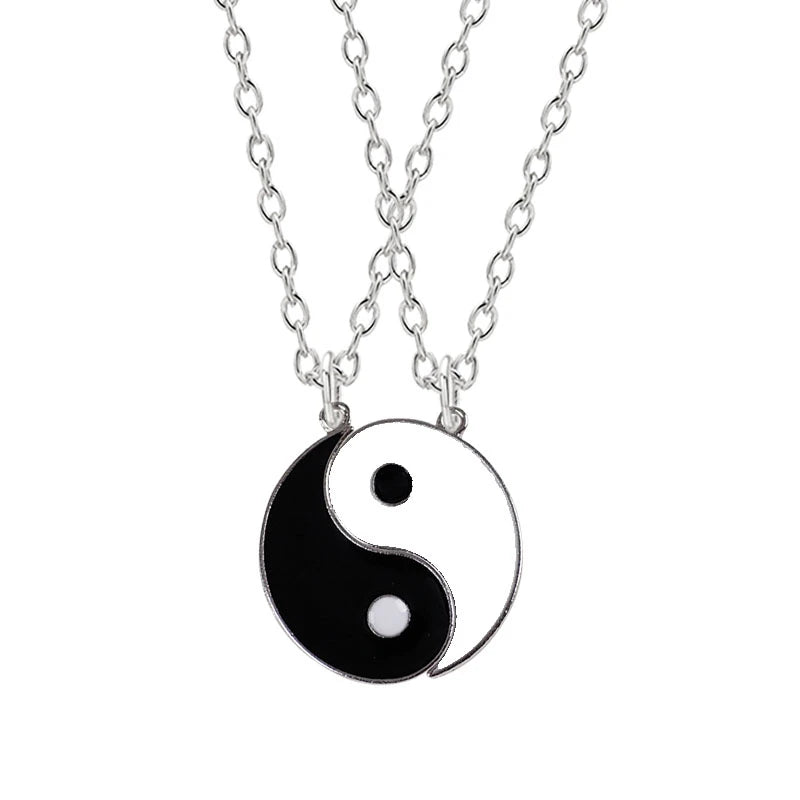 Best Friends Necklace for Women Couple Pendants Jewelry 2 Pcs/ Set Korean Fashion Harajuku Accessories