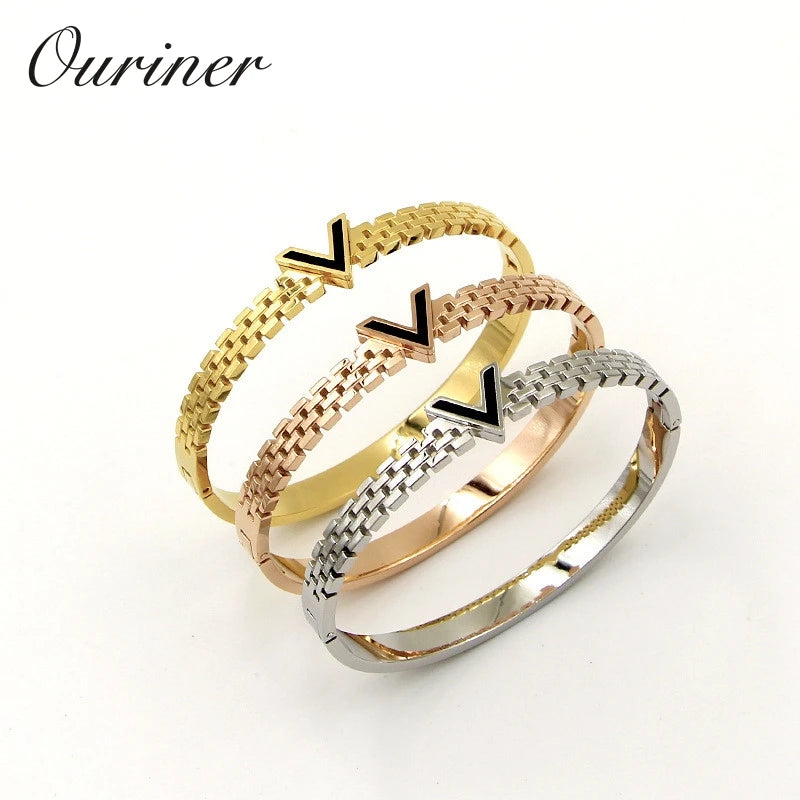 Luxury Brand Natural Shell v Shape Bracelet & Bangle for Women Men Charm Hollow Letter Bangle Love Silver-Color Pulseiras K088-1