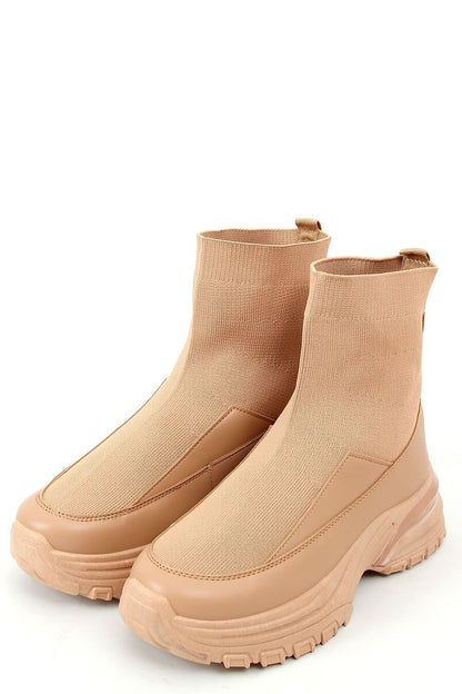 Sport Shoes Model 158167 Inello