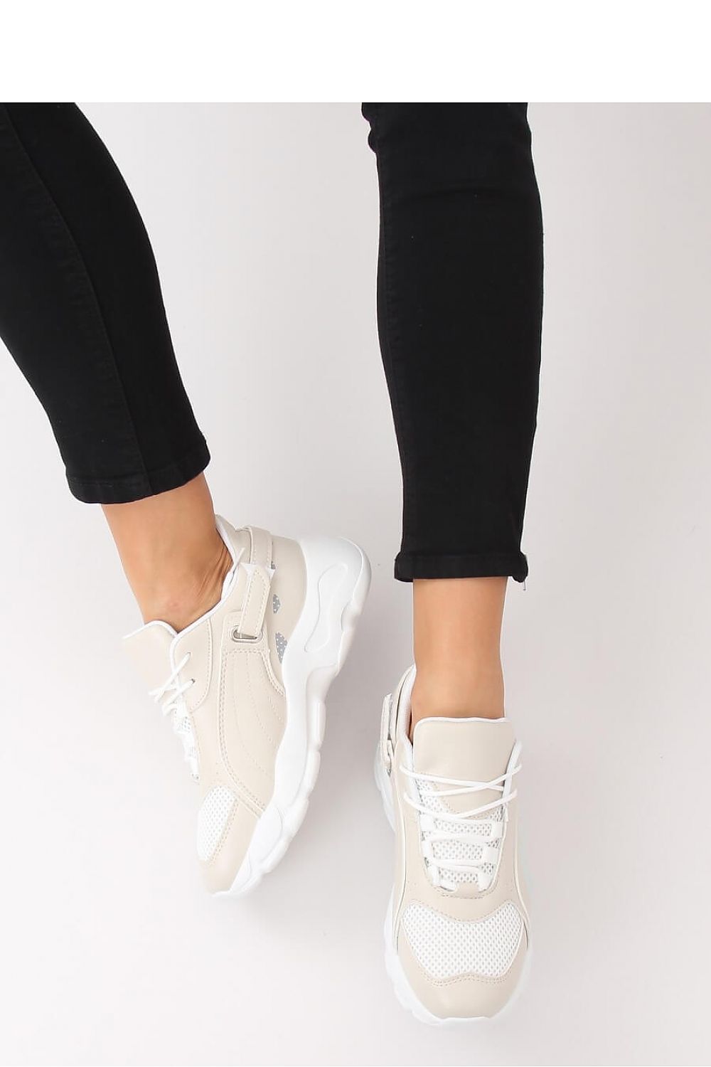 Sport Shoes Model 129548 Inello