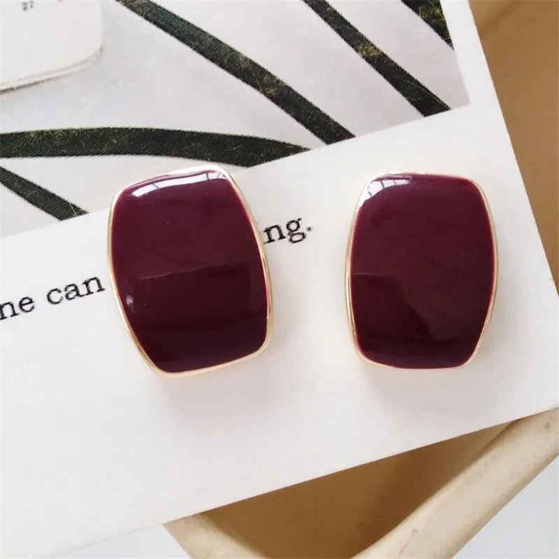 Tide Contracted Temperament Fair Maiden Lasting Appeal Earring Fashionable Girl Metal Is Delicate Earring Geometric Quality Deco