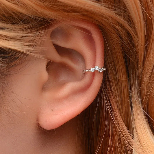 Modyle 1 Pcs Vintage Crown Flower Leaf Ear Cuff Non Pierced Clip Earrings for Women Trendy Punk Small Carved Hollow Crystal
