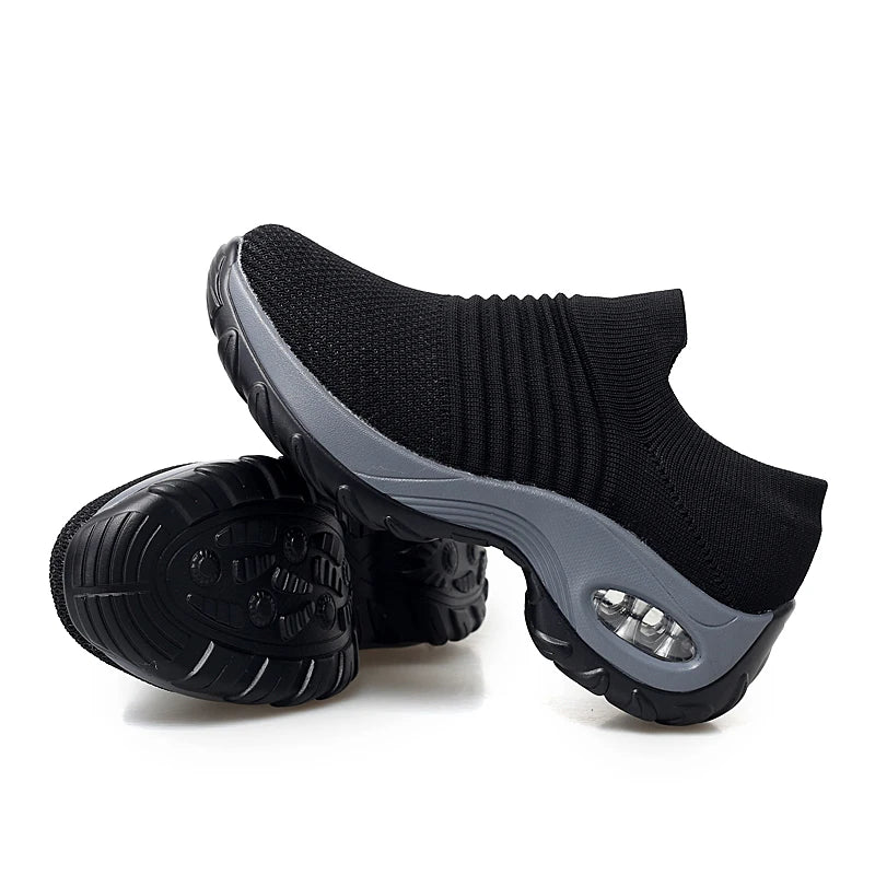 2023 Spring Women Sneakers Shoes Flat Slip on Platform Sneakers for Women Black Breathable Mesh Sock Sneakers Shoes