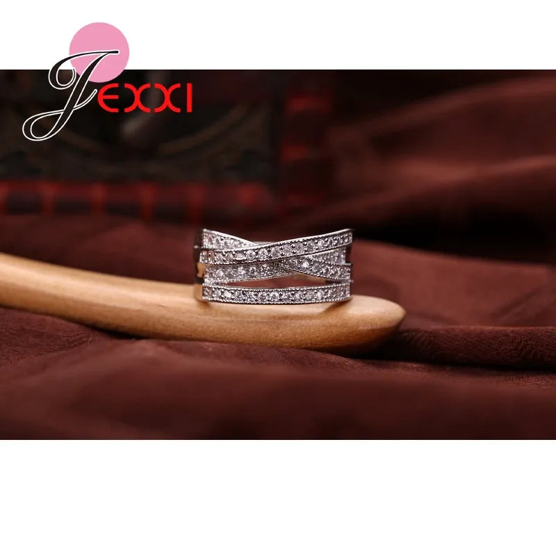 New Fashion Rings for Women Party Elegant Luxury Bridal Jewelry 925 Sterling Silver Wedding Engagement Ring High Quality