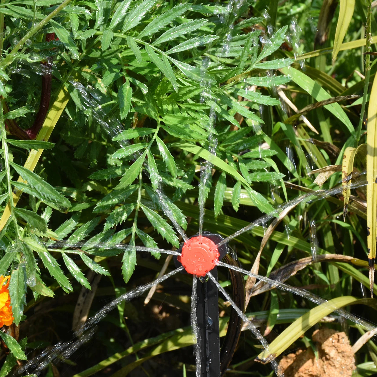 30-500pcs Adjustable 1/4 Irrigation Misting Dripper Sprinkler Emitter Micro Drip Garden Watering Tool Balcony Yard Greenhouse