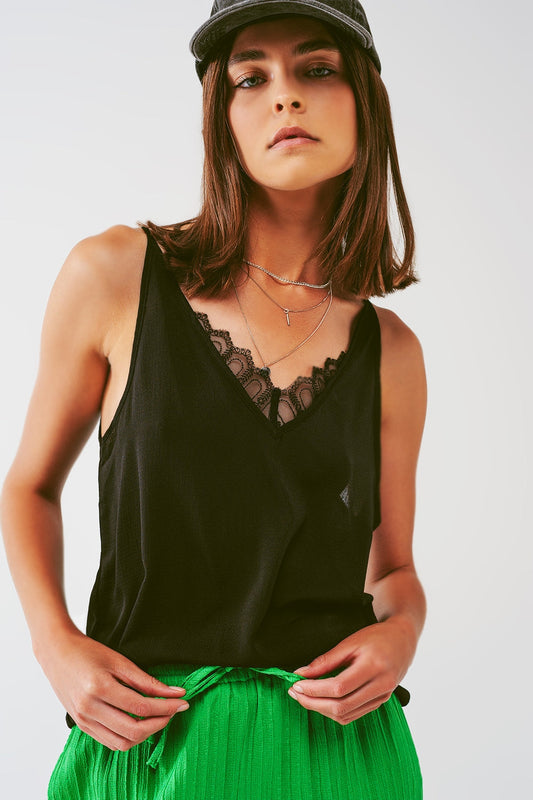 Lace Trim Detail Cami Top in Black