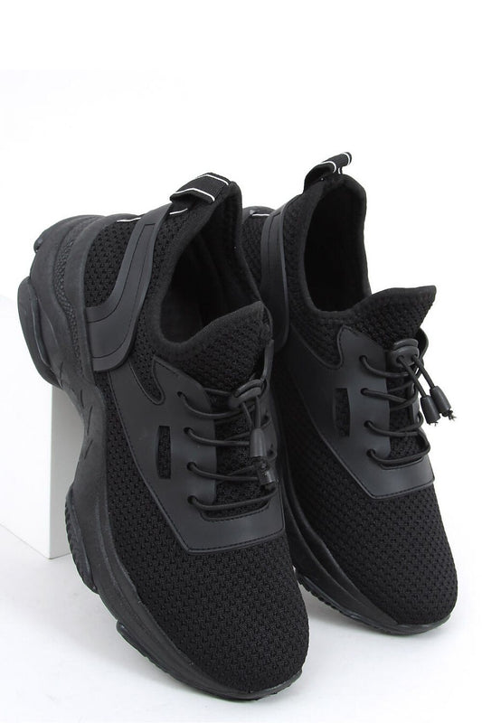 Sport Shoes Model 162004 Inello