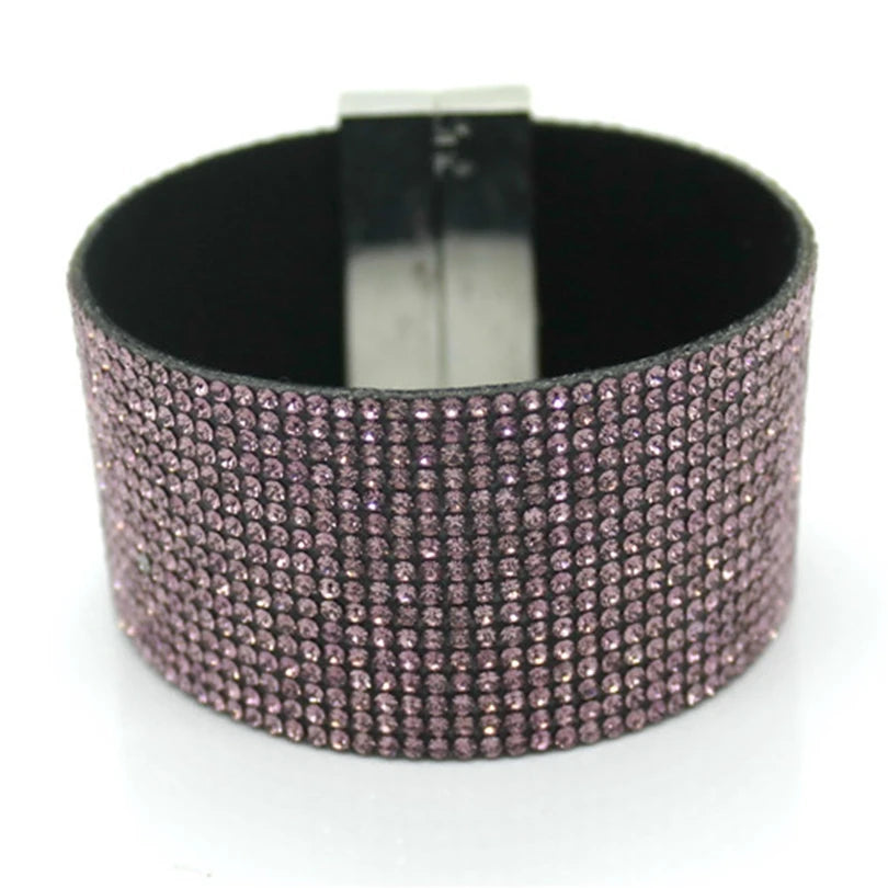 XQNI New Fashion High Quality Handmade Crystal Leather Bracelet for Men Women Trendy Black Rhinestone Classic Charm Bracelet.