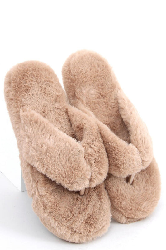 Slippers Model 160269 Inello